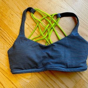Lululemon Wild and Free Bra size 6